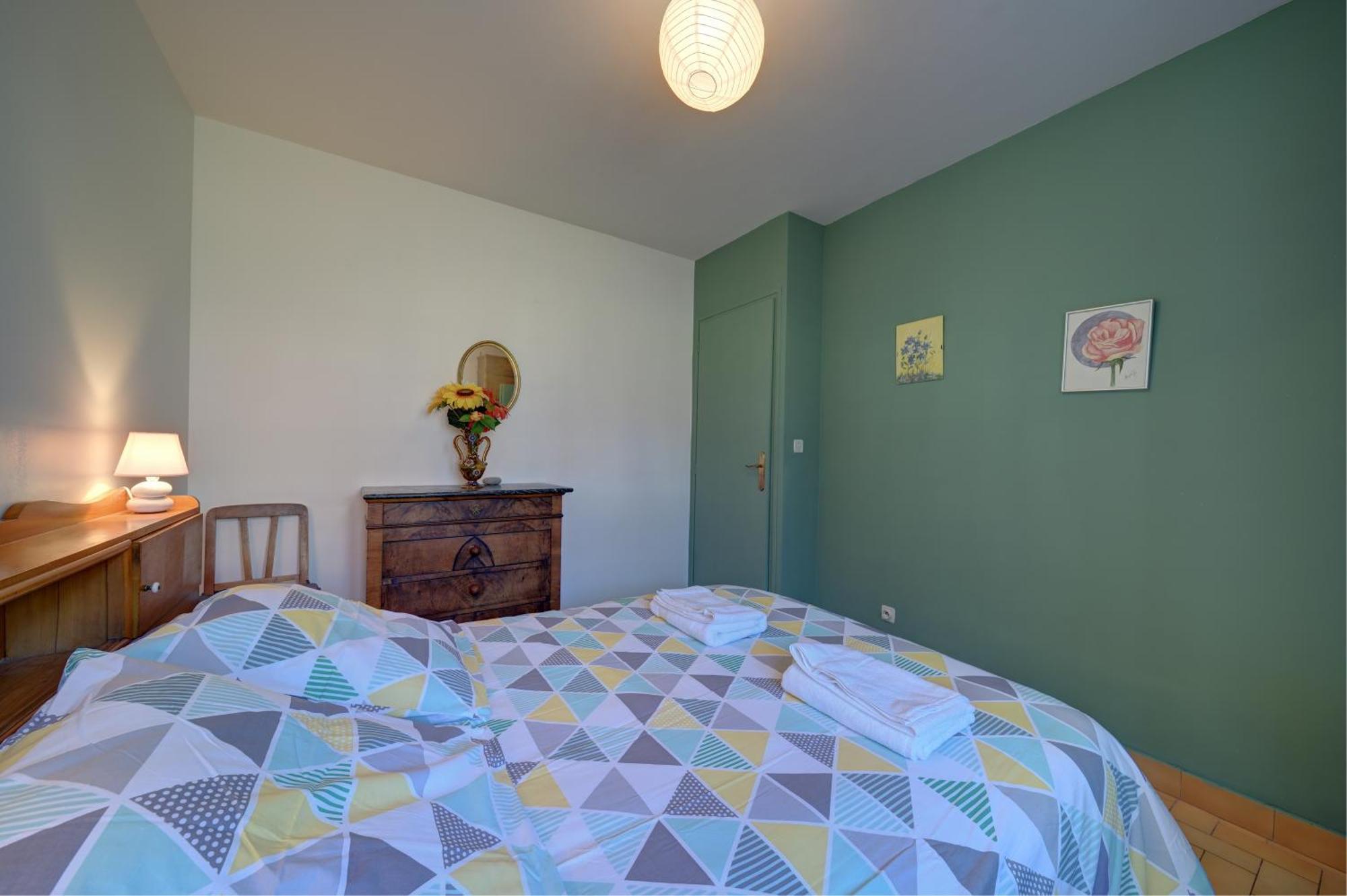 Les Rosiers Villa Bagneres-de-Luchon ภายนอก รูปภาพ